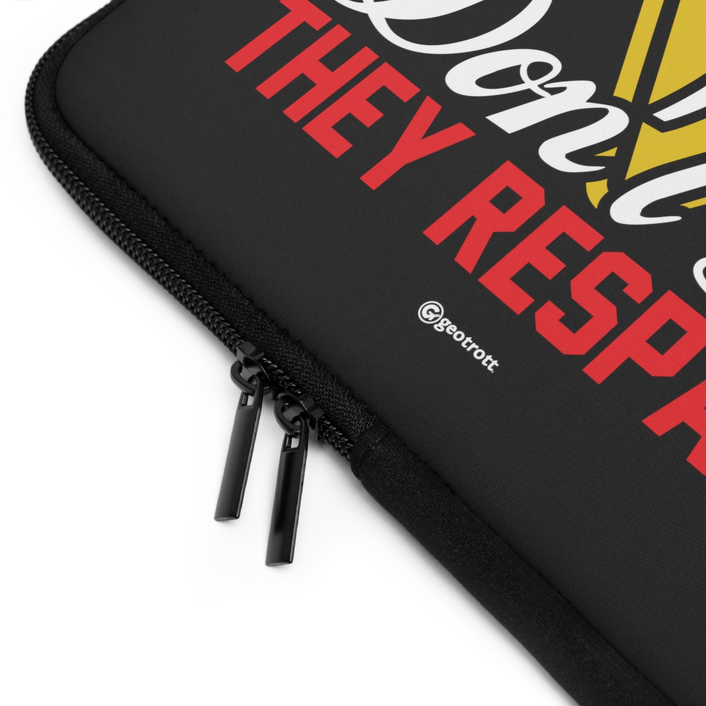 Gamers Don'T Die They Respawn Gamer Gaming Laptop Sleeve
