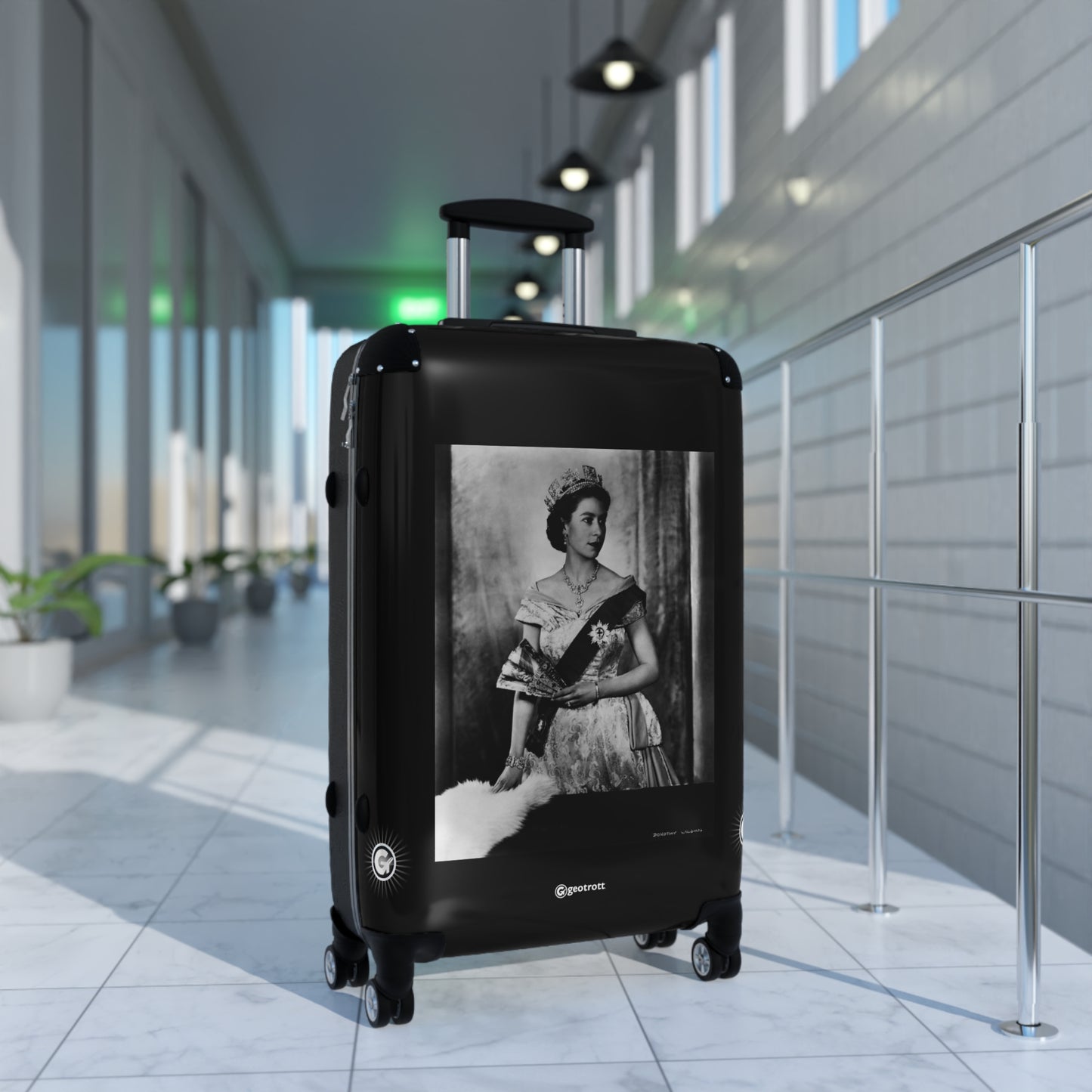 Queen Elizabeth Ii Of England 20Th Century Photos Luggage Bag Rolling Suitcase Spinner