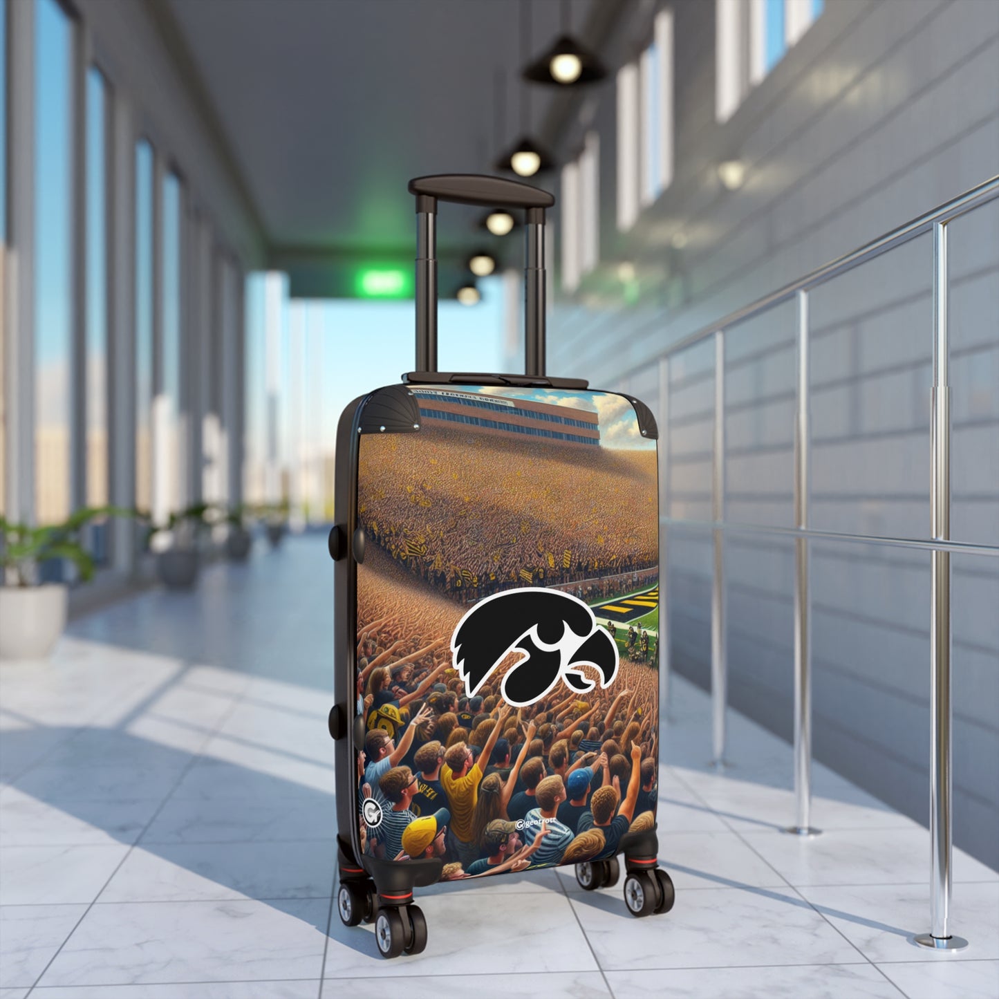Iowa University Hawkeyes College Football Team Luggage Bag Rolling Suitcase Spinner