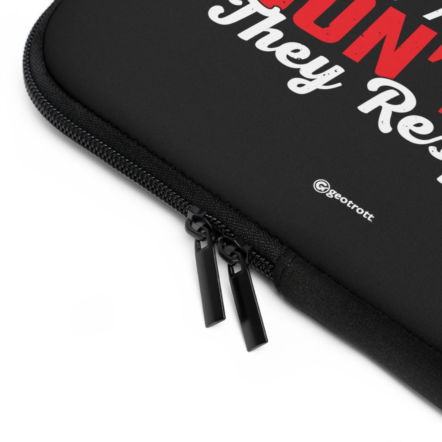 Gamers Don'T Die They Respawn Gamer Gaming Lightweight Smooth Neoprene Laptop Sleeve