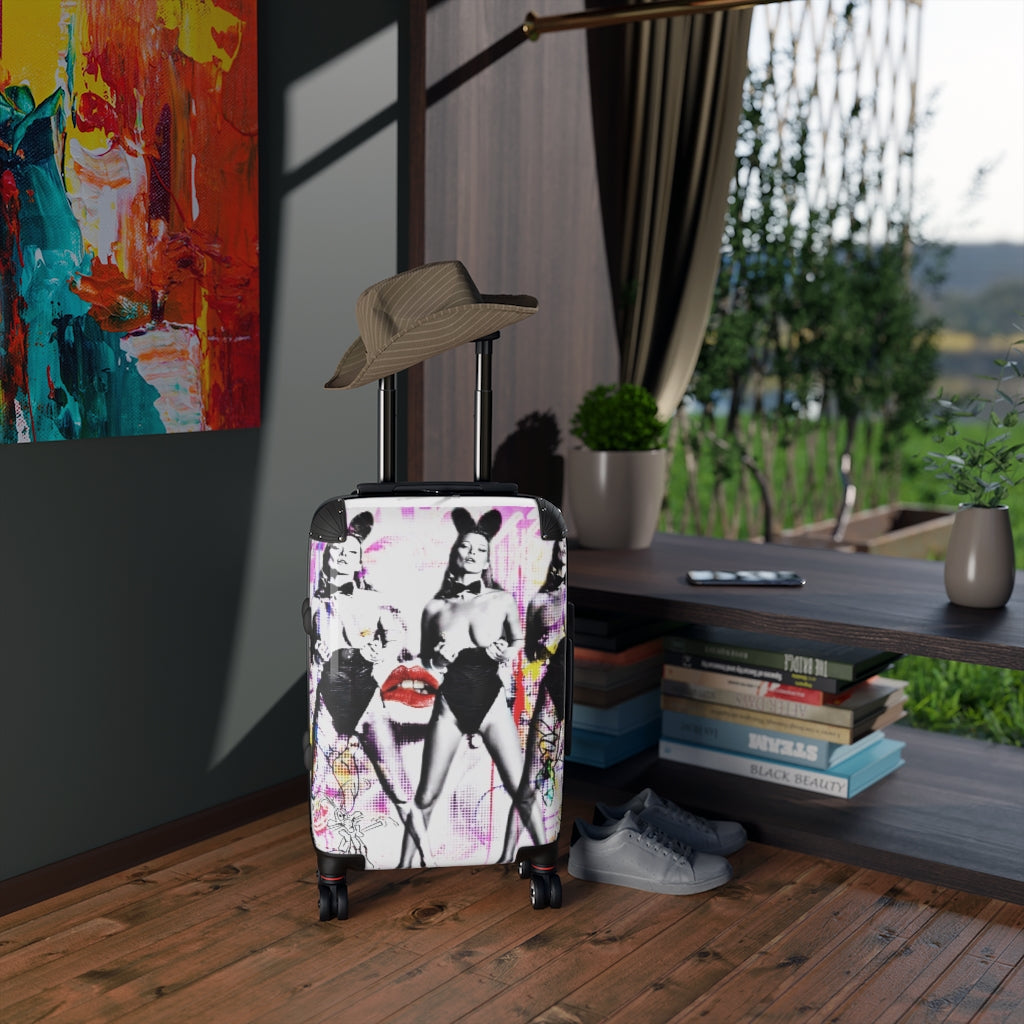 Getrott Eddy Bogaert Graffiti Art Girl Face Kate Moss Bunny Cabaret Cabin Suitcase Extended Storage Adjustable Telescopic Handle Double wheeled Polycarbonate Hard-shell Built-in Lock-Bags-Geotrott