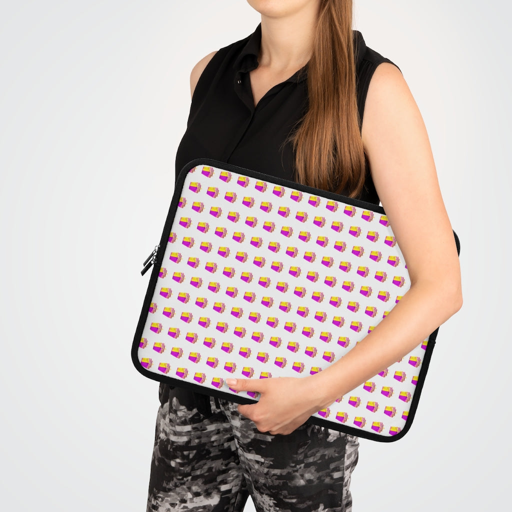 Geotrott Pink Cruise Ships Pattern White Laptop Sleeve