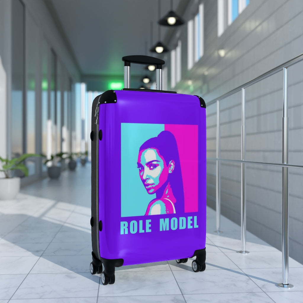 Geotrott Purple And Pink Kin Kardashian Role Model Cabin Luggage Extended Storage Adjustable Telescopic Handle Double Wheeled Polycarbonate Hard-Shell Built-In Lock