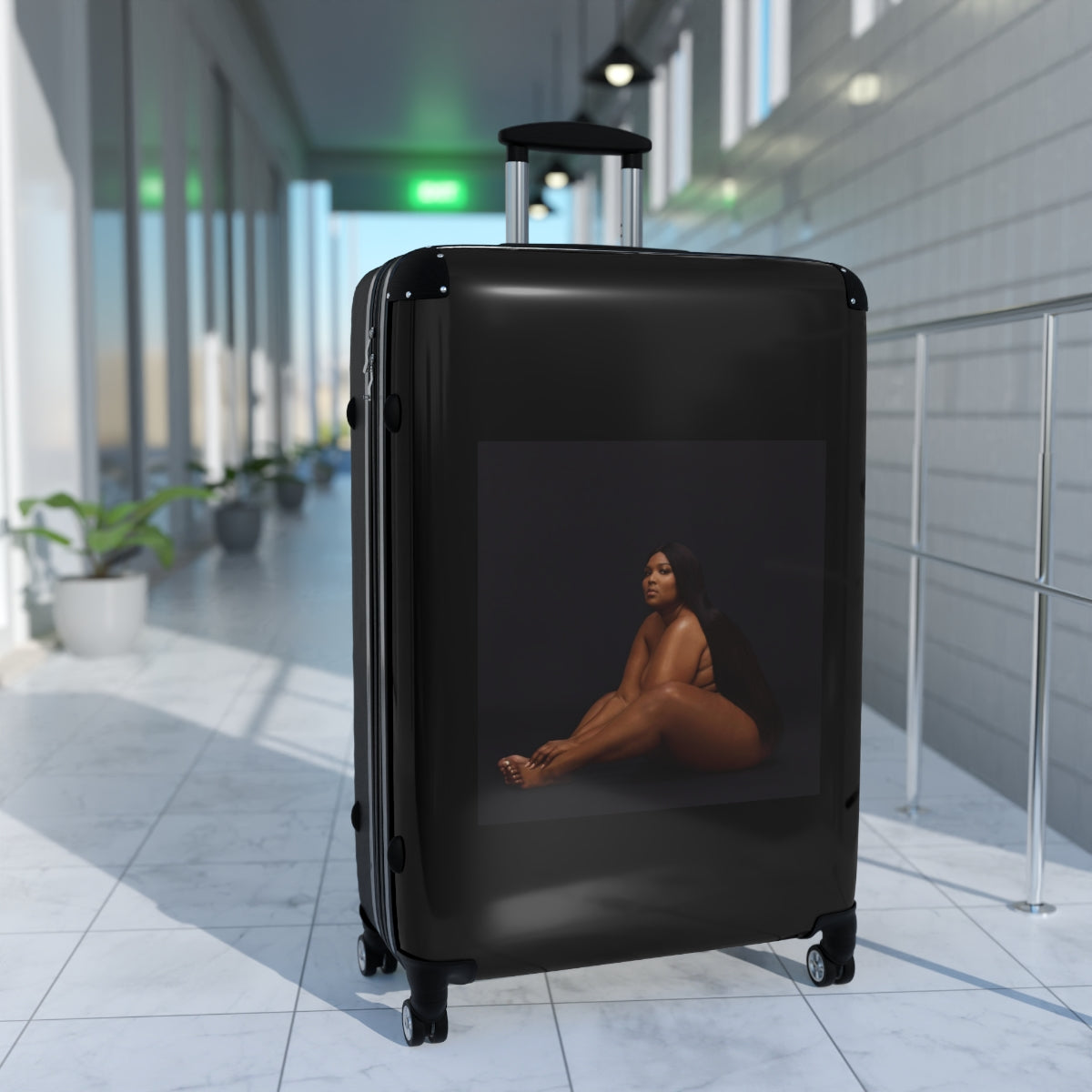 Getrott Lizzo Cuz I Love You 2019 Black Cabin Suitcase Extended Storage Adjustable Telescopic Handle Double wheeled Polycarbonate Hard-shell Built-in Lock-Bags-Geotrott