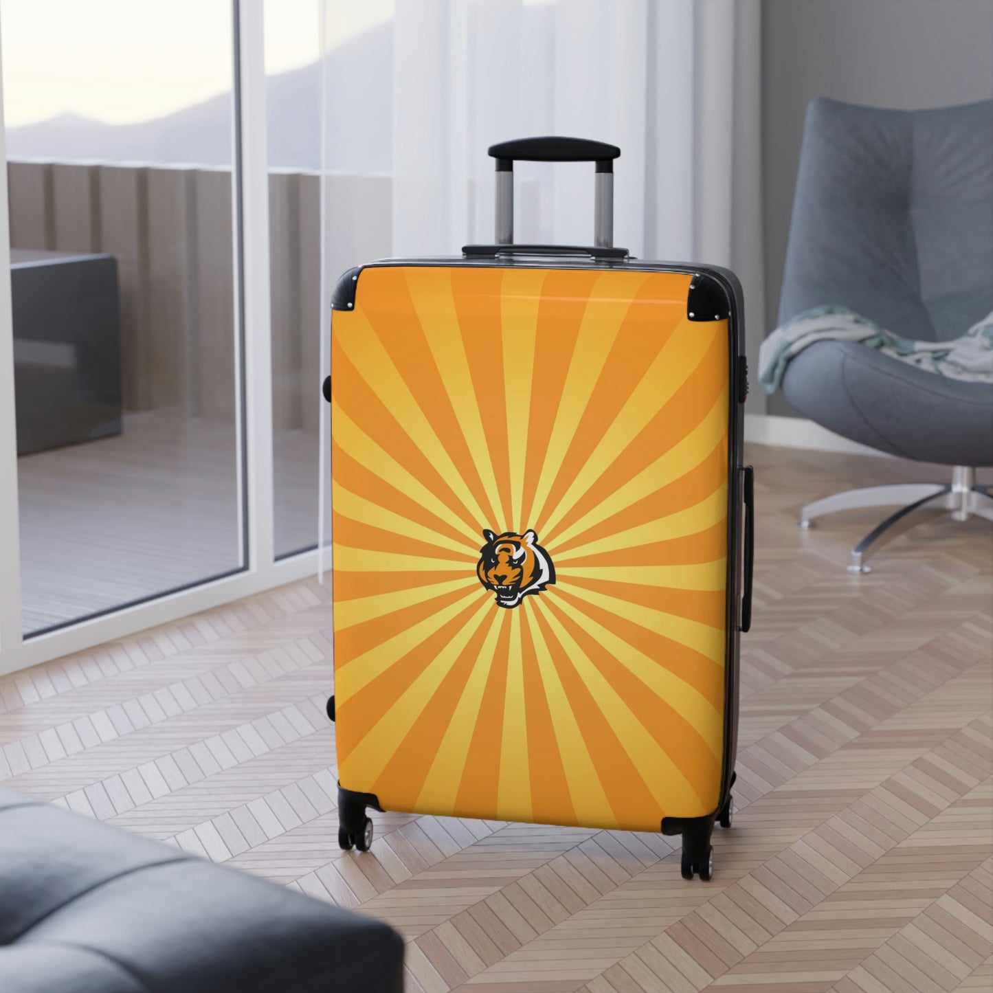 Geotrott Cincinnati Bengals National Football League Nfl Team Logo Cabin Suitcase Rolling Luggage Checking Bag