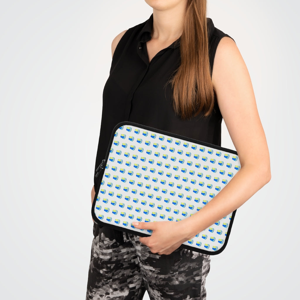 Geotrott Old Blue Cruise Ships Pattern White Laptop Sleeve