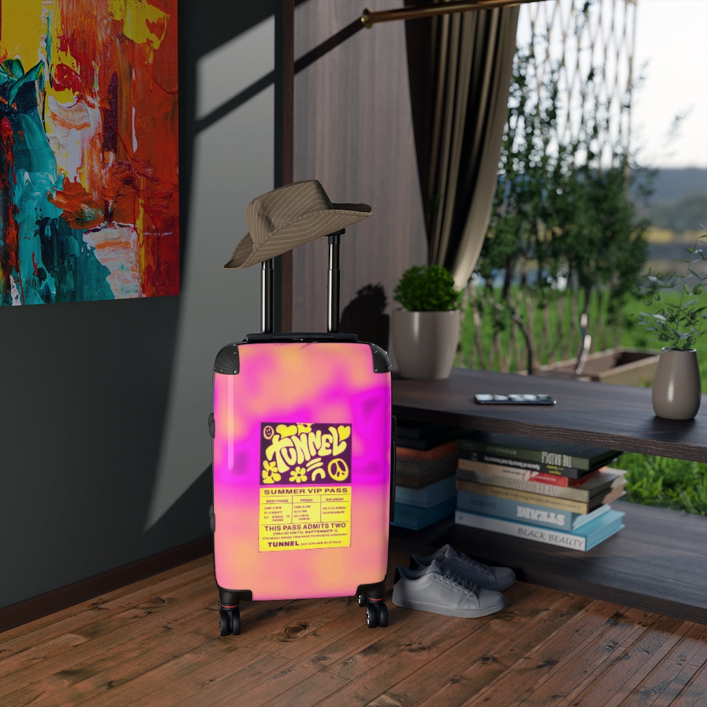 Getrott Tunnel nightclub Chelsea NYC Summer VIP Pass Pink Nightlife Flyers Cabin Suitcase Extended Storage Adjustable Telescopic Handle Double wheeled Polycarbonate Hard-shell Built-in Lock-Bags-Geotrott