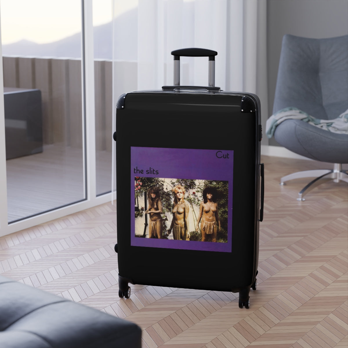 Geotrott The Slits Cut 1979 Black Cabin Suitcase Extended Storage Adjustable Telescopic Handle Double Wheeled Polycarbonate Hard Shell Built In Lock