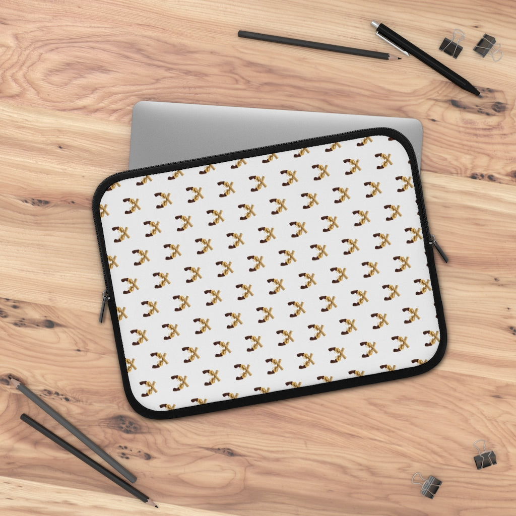 Geotrott Gold Magnum Guns Pattern White Laptop Sleeve