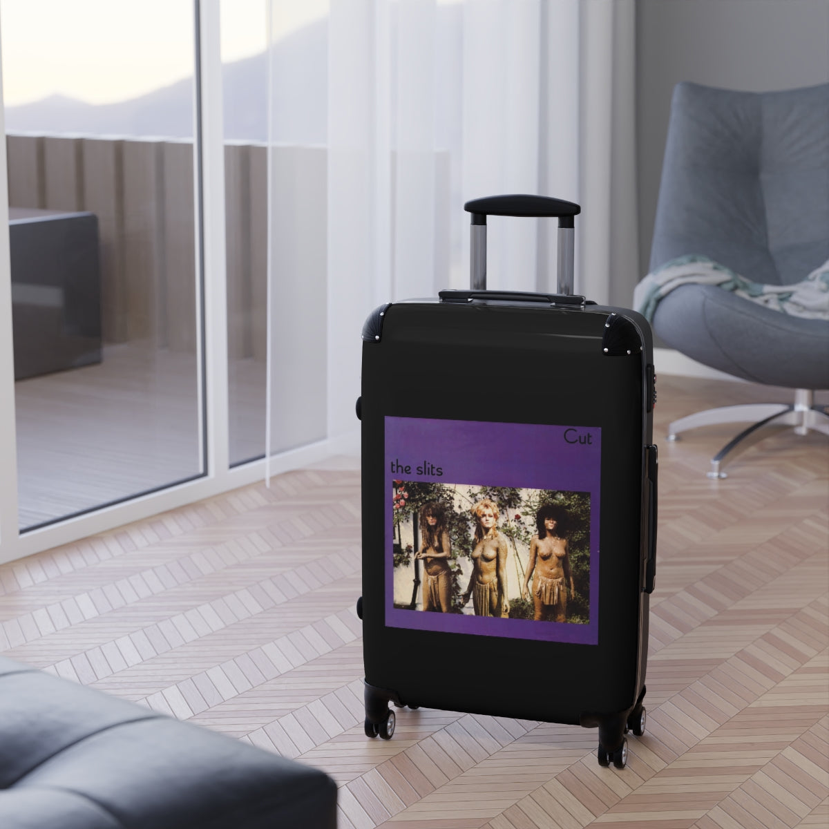Geotrott The Slits Cut 1979 Black Cabin Suitcase Extended Storage Adjustable Telescopic Handle Double Wheeled Polycarbonate Hard Shell Built In Lock