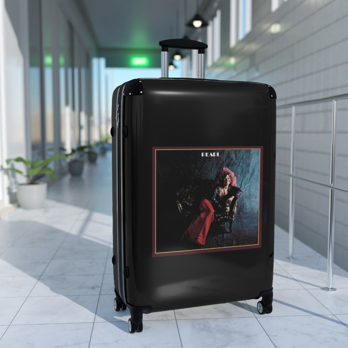 Geotrott Janis Joplin Pearl 1971 Black Cabin Suitcase Extended Storage Adjustable Telescopic Handle Double Wheeled Polycarbonate Hard Shell Built In Lock