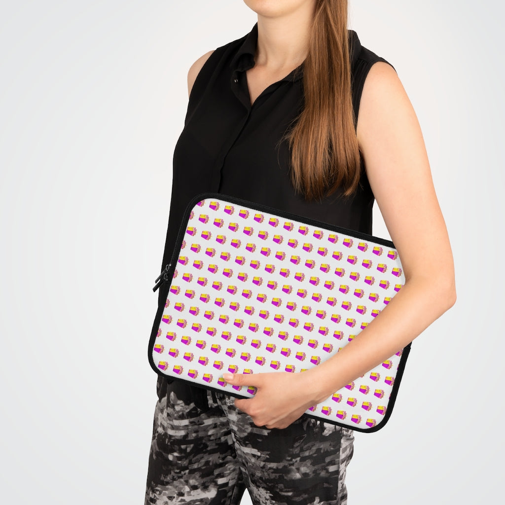 Geotrott Pink Cruise Ships Pattern White Laptop Sleeve