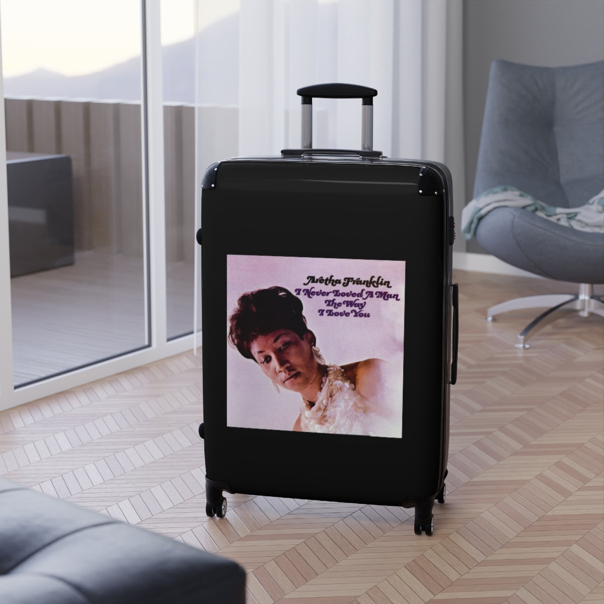Geotrott Aretha Franklyn I Never Loved A Man The Way That I Love You Black Cabin Suitcase Extended Storage Adjustable Telescopic Handle Double Wheeled Polycarbonate Hard Shell Built In Lock
