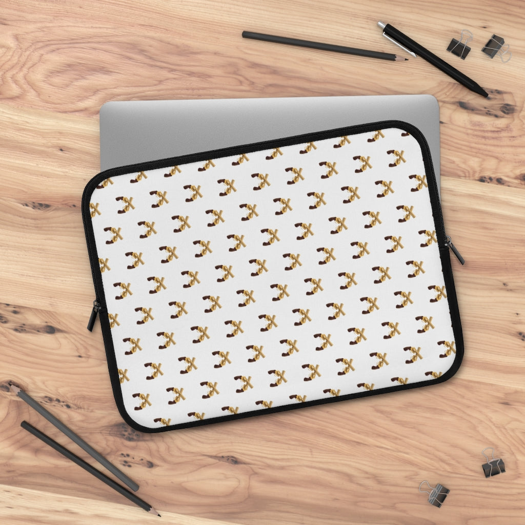 Geotrott Gold Magnum Guns Pattern White Laptop Sleeve
