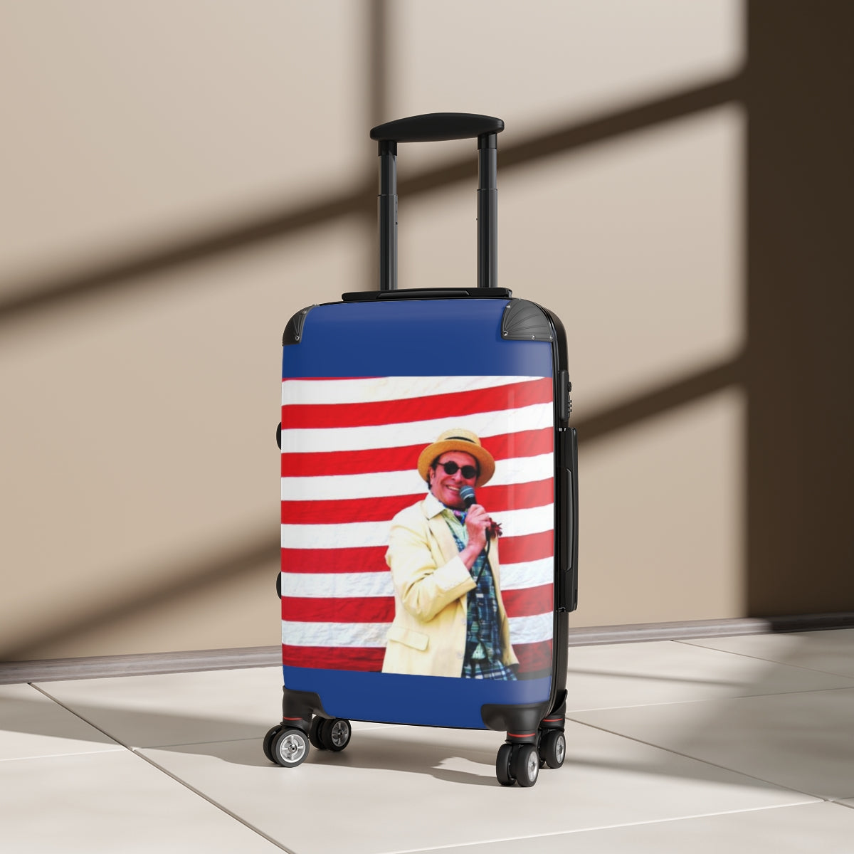 Geotrott Coney Island Beach Aquarium Luna Park Governor Black Cabin Suitcase Extended Storage Adjustable Telescopic Handle Double Wheeled Polycarbonate Hard-Shell Built-In Lock