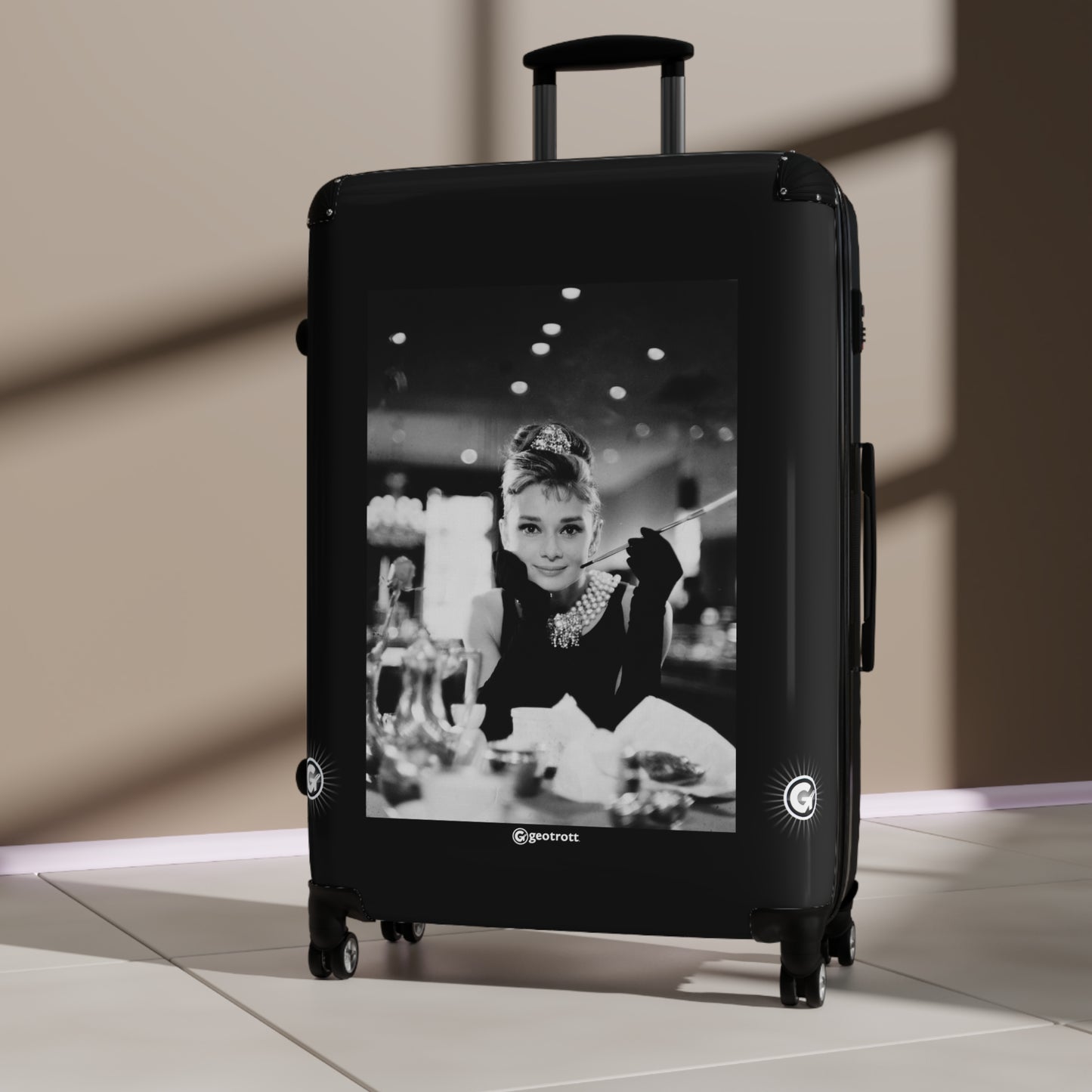 Aubrey Hepburn in Breakfast at Tiffanys 20TH CENTURY Photos Luggage Bag Rolling Suitcase Spinner