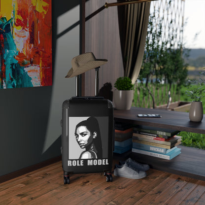 Getrott Kim Kardashian Illustration “Role Model” Black & White Cabin Suitcase Extended Storage Adjustable Telescopic Handle Double wheeled Polycarbonate Hard-shell Built-in Lock-Bags-Geotrott