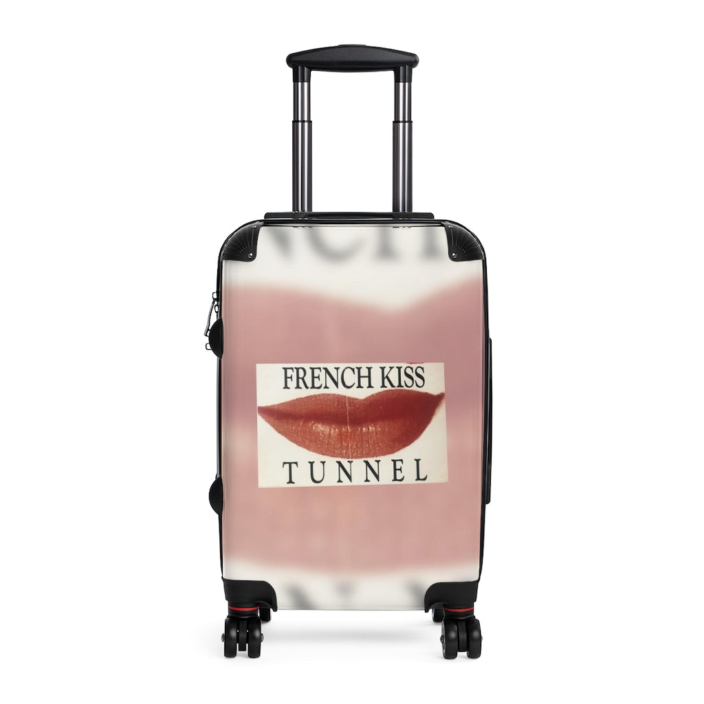 Getrott Club Tunnel NYC French Kiss Nights Flyer Cabin Suitcase Inner Pockets Extended Storage Adjustable Telescopic Handle Inner Pockets Double wheeled Polycarbonate Hard-shell Built-in Lock
