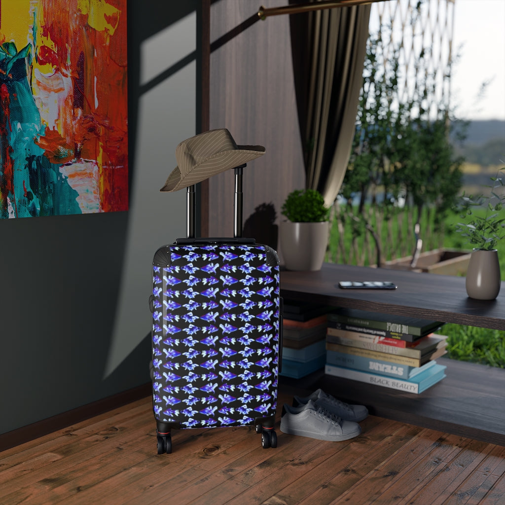 Getrott Goldfish Fish Blue Pattern Black Cabin Suitcase Inner Pockets Extended Storage Adjustable Telescopic Handle Inner Pockets Double wheeled Polycarbonate Hard-shell Built-in Lock