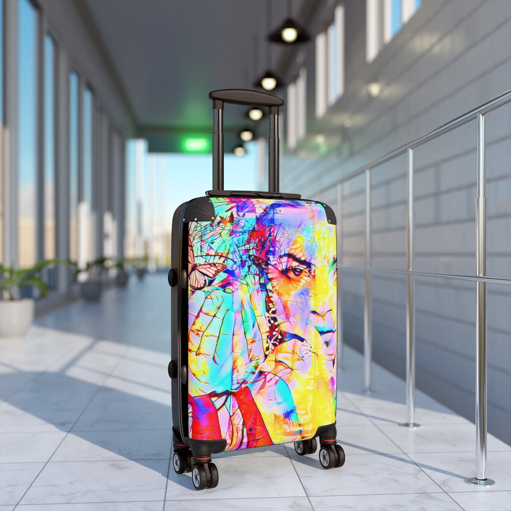 Getrott Camila Face Graffiti Art Cabin Suitcase Inner Pockets Extended Storage Adjustable Telescopic Handle Inner Pockets Double wheeled Polycarbonate Hard-shell Built-in Lock